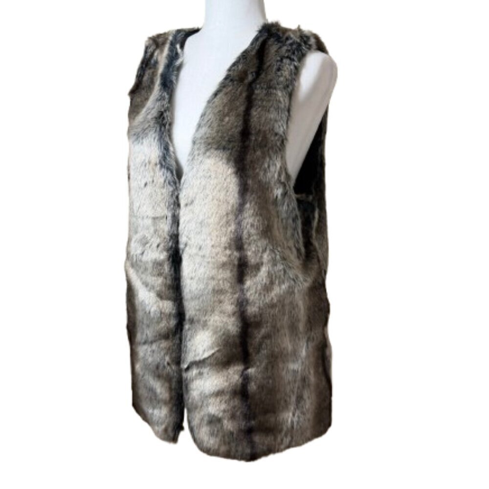 Everly Faux Fur Lined Long LIne Vest w pockets Size Medium